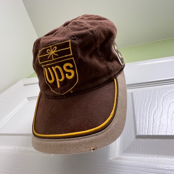 NASCAR UPS Racing 88, OS - Picture 9 of 15